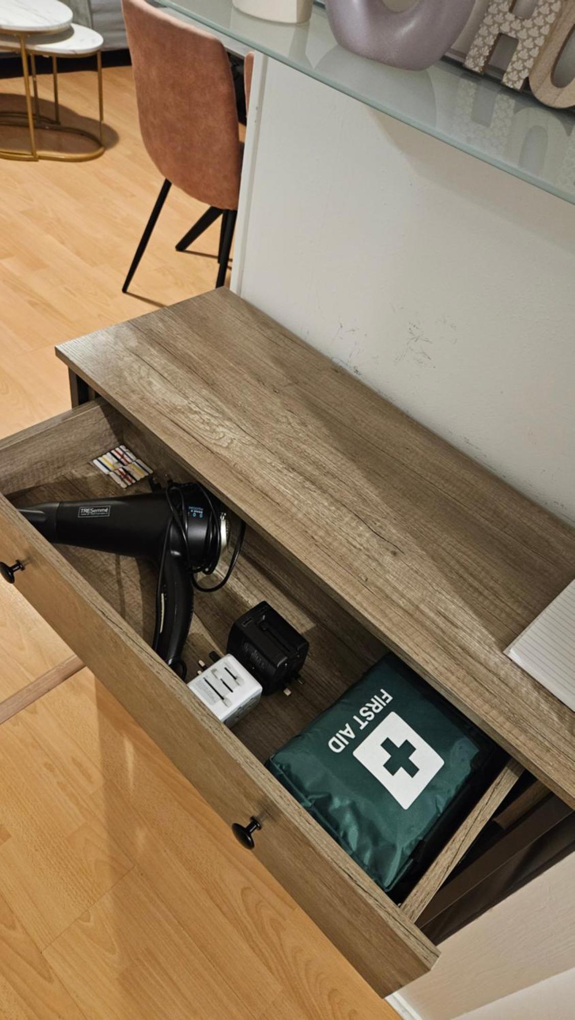 Bright And Spacious One Bedroom Apparment, Free Parking Λονδίνο Εξωτερικό φωτογραφία