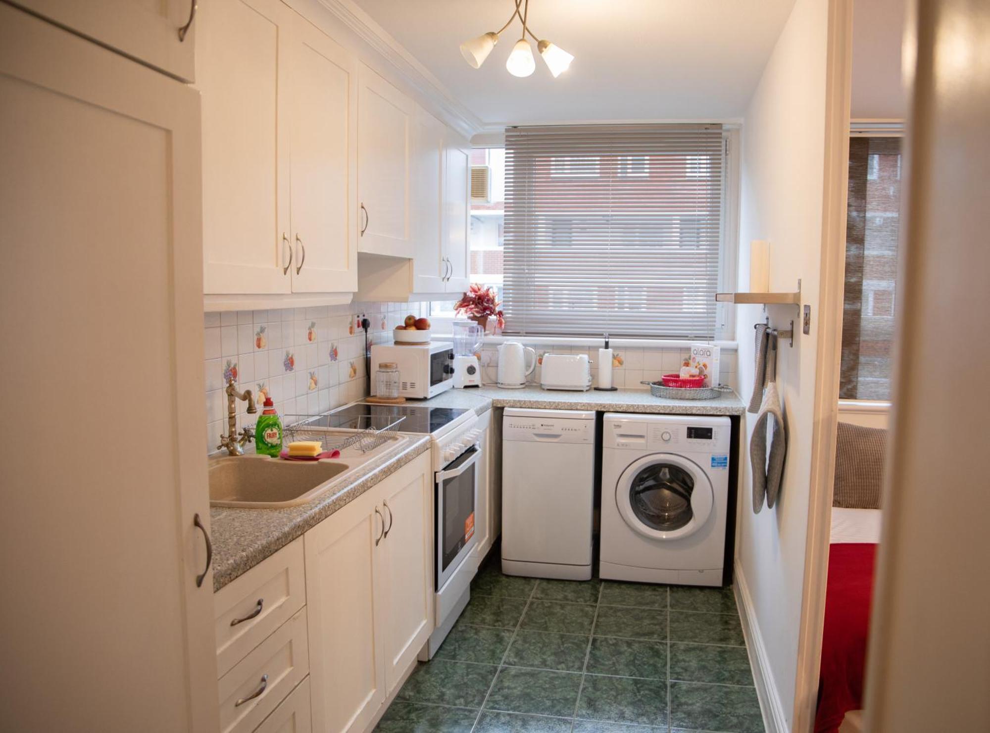 Bright And Spacious One Bedroom Apparment, Free Parking Λονδίνο Εξωτερικό φωτογραφία