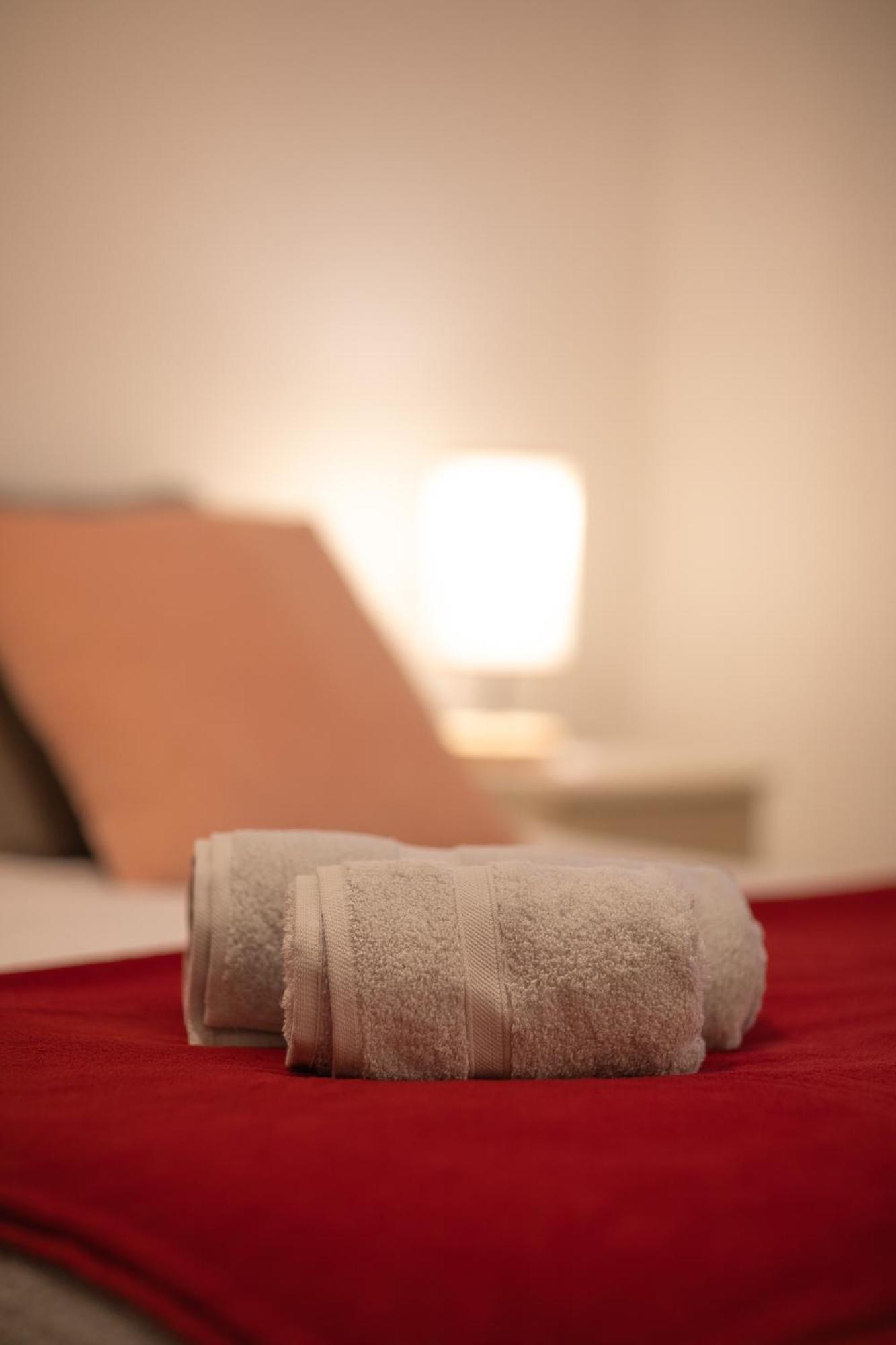 Bright And Spacious One Bedroom Apparment, Free Parking Λονδίνο Εξωτερικό φωτογραφία